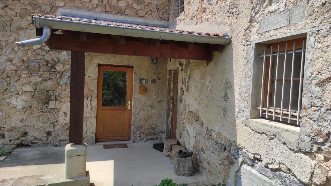 Ancienne Ferme Tranquille En Haute Ardeche Etables  Extérieur photo